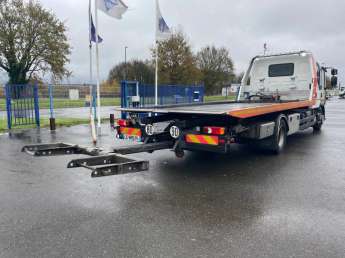 Camion porteur Renault D240 NARROW 