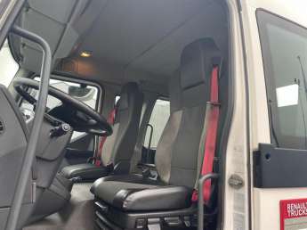 Camion porteur Renault D240 NARROW 