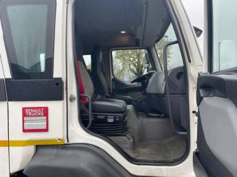 Camion porteur Renault D240 NARROW 