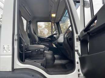 Camion porteur Iveco EUROCARGO 160E21 