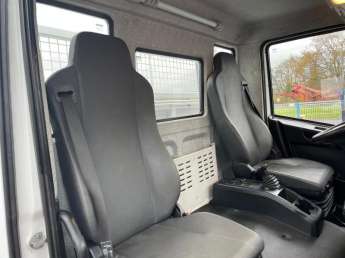 Camion porteur Iveco EUROCARGO 160E21 