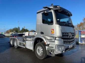 Camion porteur Mercedes AROCS 26.46 