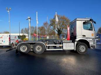 Camion porteur Mercedes AROCS 26.46 