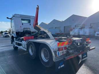 Camion porteur Mercedes AROCS 26.46 