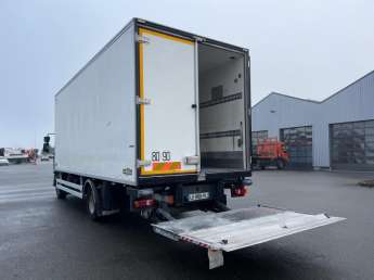 Camion porteur Renault MIDLUM 270 DXi 