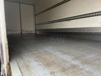 Camion porteur Renault MIDLUM 270 DXi 