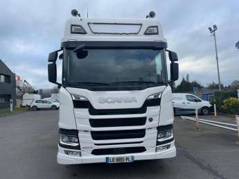 Camion porteur Scania G460 