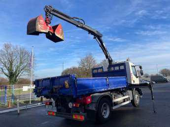 Camion porteur Renault D210.13 NARROW 
