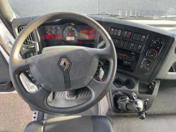 Camion porteur Renault D210.13 NARROW 