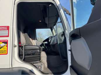 Camion porteur Renault D210.13 NARROW 