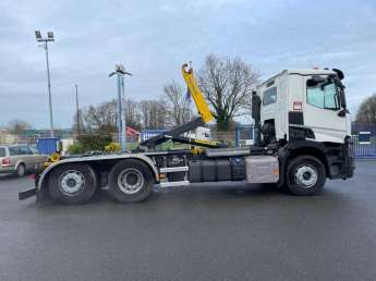 Camion porteur Renault C430 