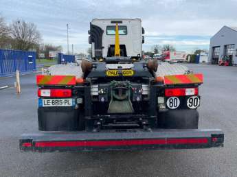 Camion porteur Renault C430 
