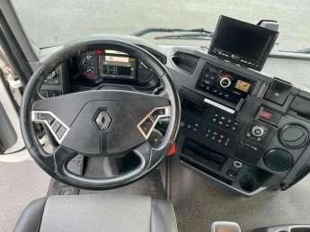 Camion porteur Renault C430 