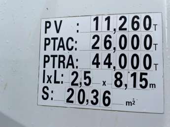 Camion porteur Renault C430 