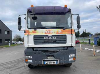 Camion porteur MAN TGA 