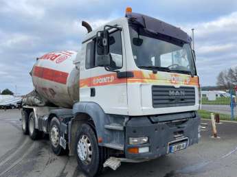 Camion porteur MAN TGA 