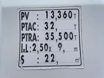 Camion porteur MAN TGA 