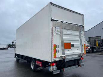 Camion porteur Renault D240.12 