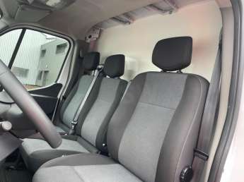 Utilitaire Renault MASTER 145 