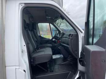 Utilitaire Renault MASTER 145 