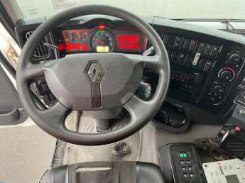 Camion porteur Renault D WIDE 320 