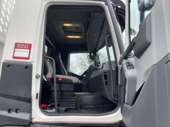 Camion porteur Renault C430 