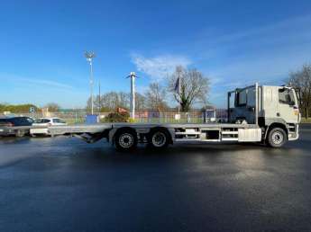 Camion porteur DAF CF460 