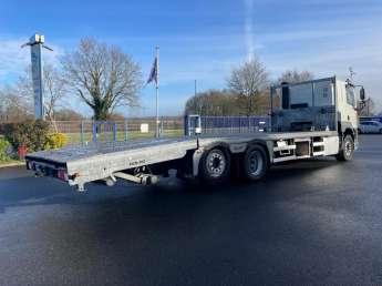 Camion porteur DAF CF460 