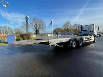 Camion porteur DAF CF460 