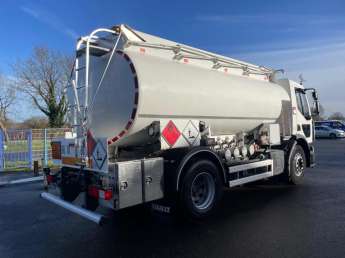 Camion porteur Renault D19 DTi8 - 320 ch 