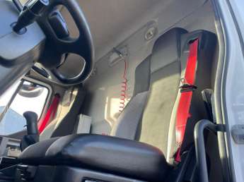 Camion porteur Renault D19 DTi8 - 320 ch 