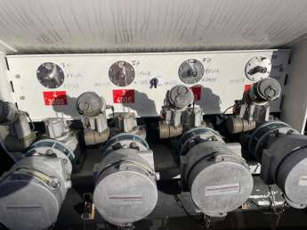 Camion porteur Renault D19 DTi8 - 320 ch 