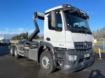 Camion porteur Mercedes AROCS 26.43 