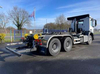 Camion porteur Mercedes AROCS 26.43 