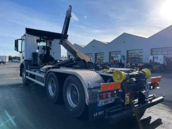 Camion porteur Mercedes AROCS 26.43 