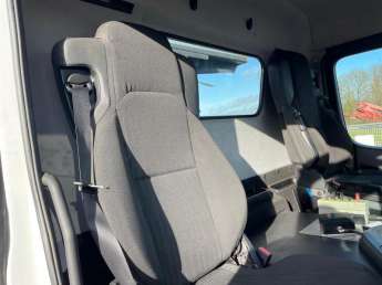 Camion porteur Mercedes AROCS 26.43 