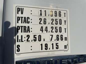 Camion porteur Mercedes AROCS 26.43 