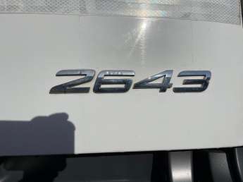 Camion porteur Mercedes AROCS 26.43 