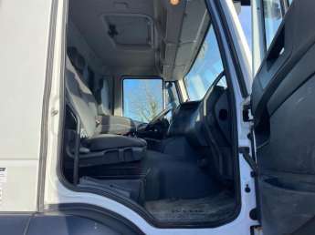 Camion porteur Iveco STRALIS 310 