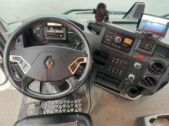 Camion porteur Renault C430 