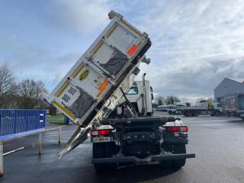 Camion porteur Renault C430 