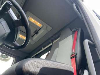 Camion porteur Renault C430 