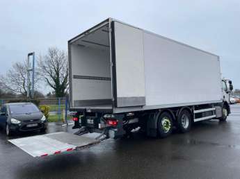 Camion porteur Renault D WIDE 430 