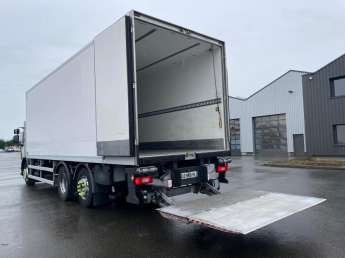Camion porteur Renault D WIDE 430 