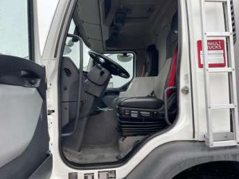 Camion porteur Renault D WIDE 430 