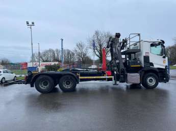 Camion porteur Renault C430 