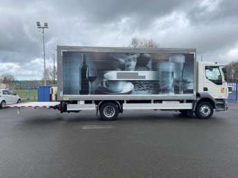 Camion porteur DAF LF 210 