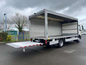 Camion porteur DAF LF 210 