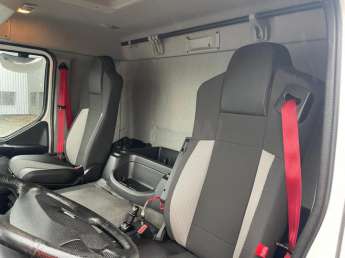 Camion porteur Renault D WIDE 430 