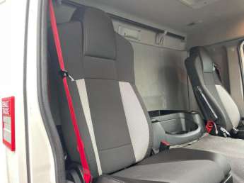 Camion porteur Renault D WIDE 430 